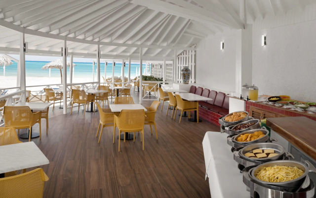 Decameron Club Caribbean Runaway Bay, Ramada All-Inclusive Resort