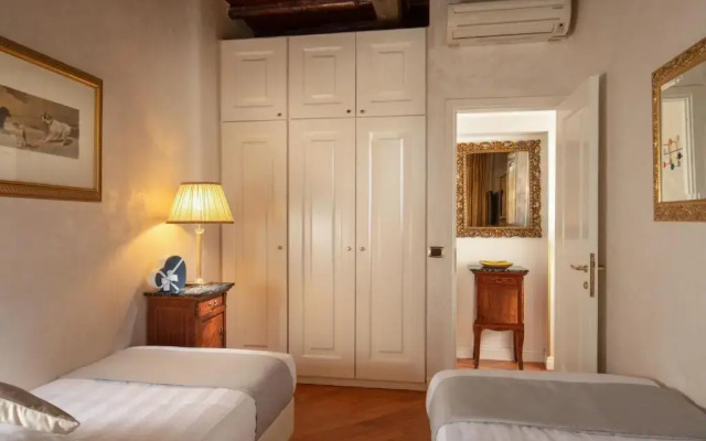 Condotti Corner Apartment Piazza di Spagna