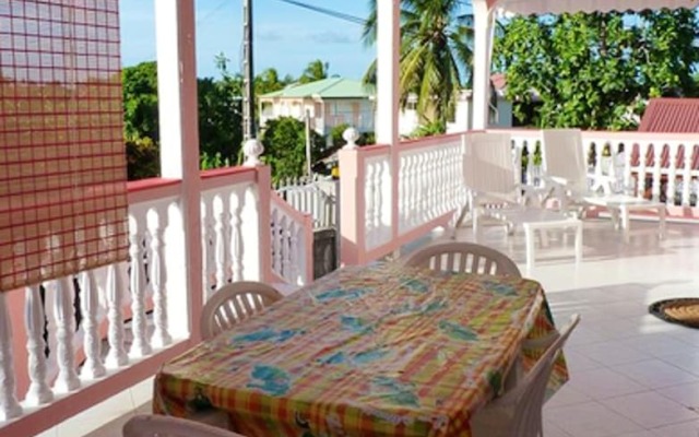 Apartment With 3 Bedrooms in Le Gosier, With Wonderful Mountain View, Furnished Terrace and Wifi - 6 km From the Beach