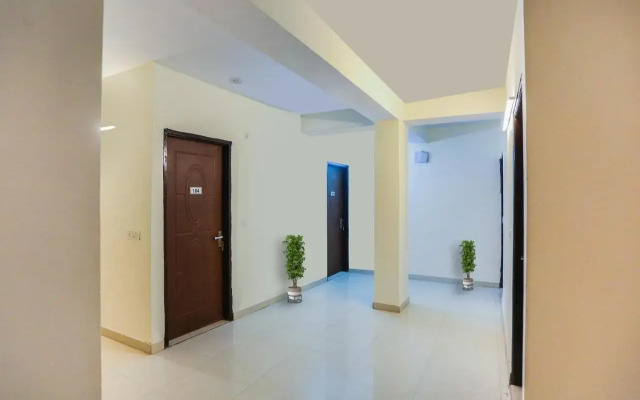 Oyo Flagship 702599 Hotel Amira Residency