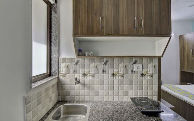 Oyo Home 39565 Decent Studio Cyber Hub