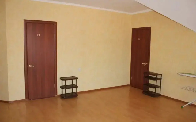 Lora Guest House