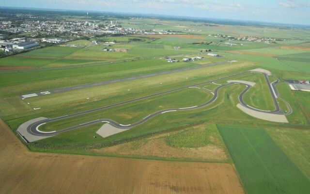 Contact Hôtel Fontenay-le-Comte