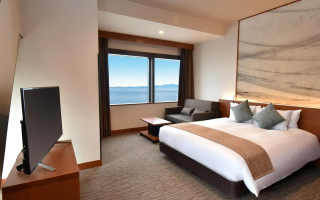 Oriental Suites Airport Osaka Rinku