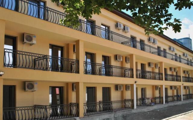 Hotel Confort