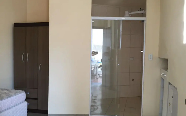 Hostel Home Acadepol, Metrô Butantã, Usp