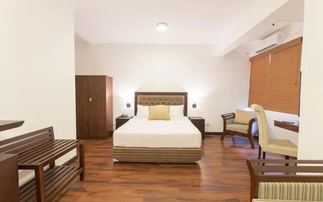 Pearl Royal Hotel