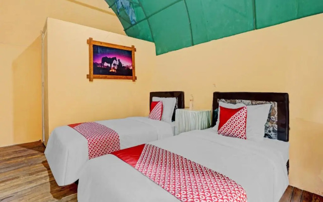 OYO 90474 Caravan Camp