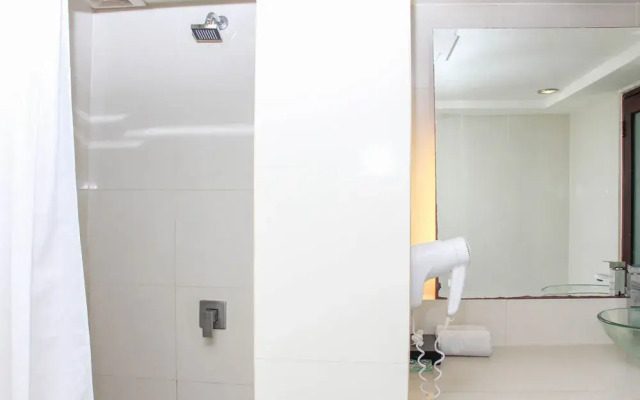 Airy Legian Padma Kuta Bali