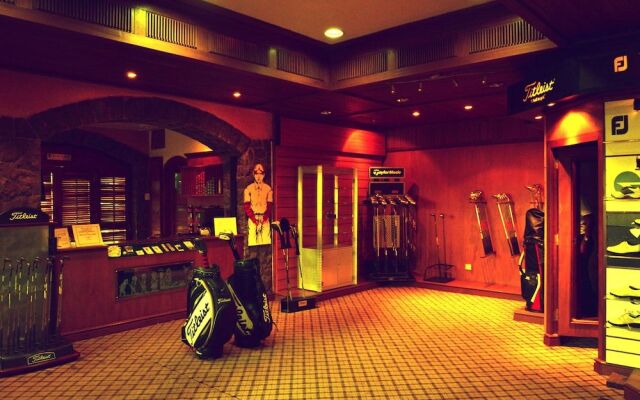 Aveda Suites at Aamby Valley City