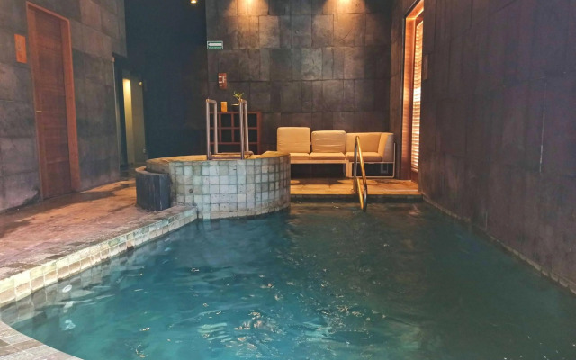 Central Park 103 Cozy and Modern Studio Spa Restaurant Gym