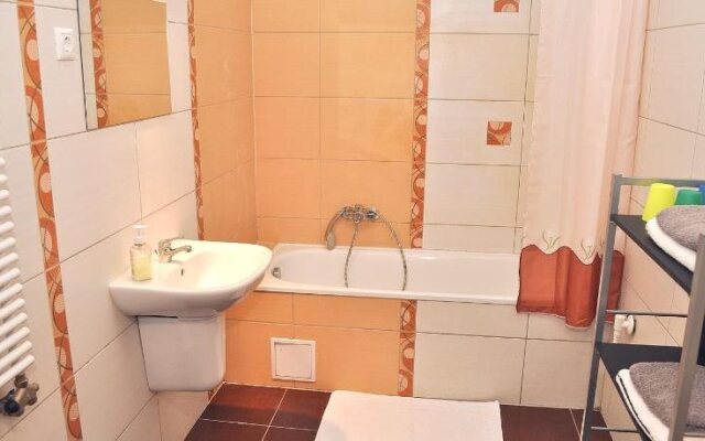 Tisza Palota Apartmanok