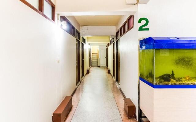 Oyo 425 Gedkanok Apartment