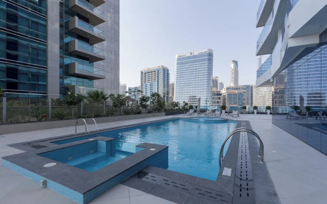 Waves Tower by KASCO