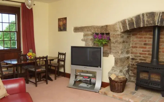 Cadson Manor Self Catering