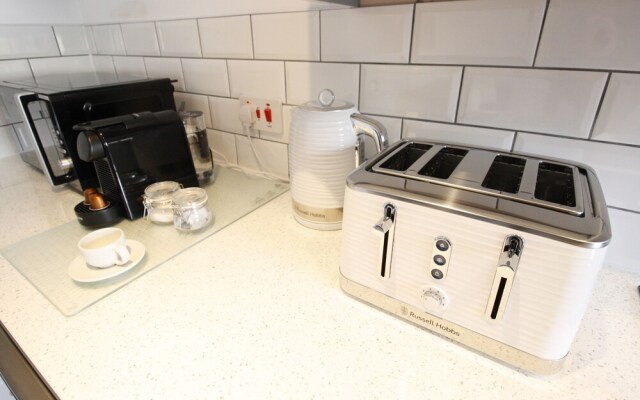 Willow Serviced Apartments The Walk 2