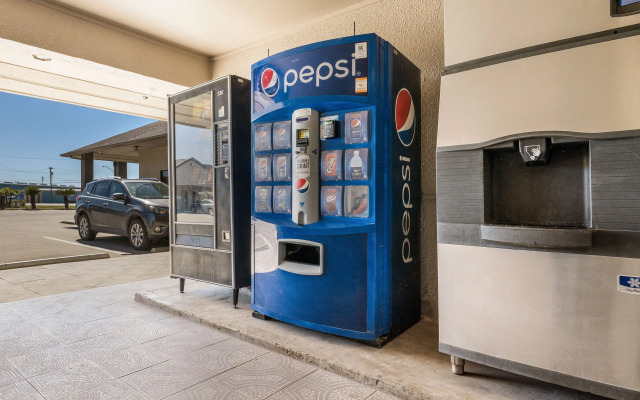 SureStay Hotel by Best Western Alice