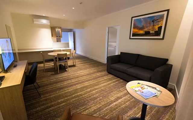 Porter's Plainland Hotel