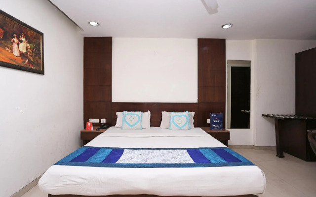 Hotel Grand Peepal