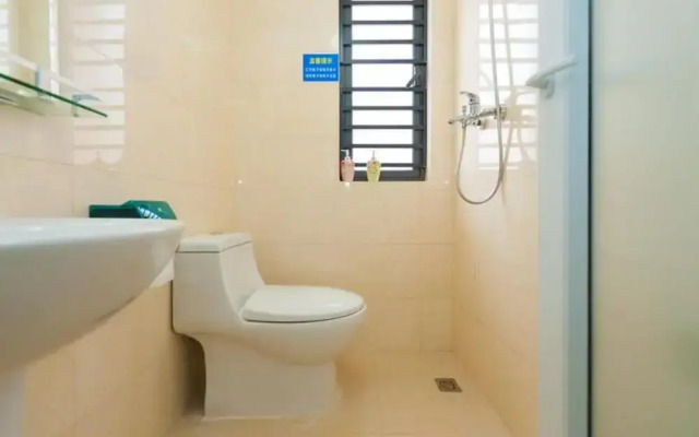 Bai Li Deng Apartment