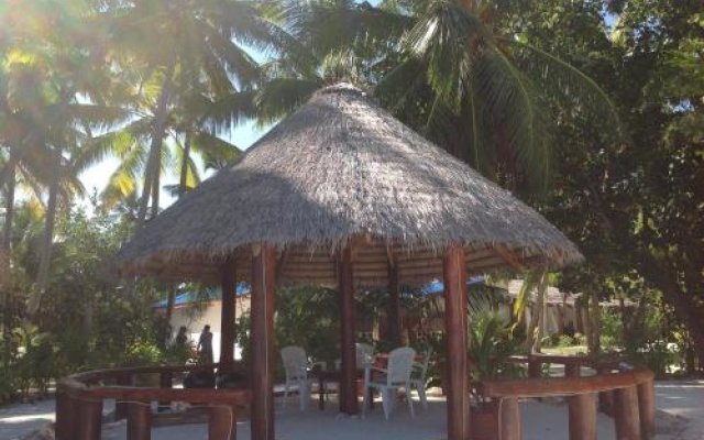 Hudhu Raakani Lodge