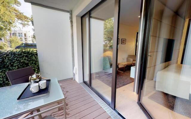 White Pearl Apartment 0.15