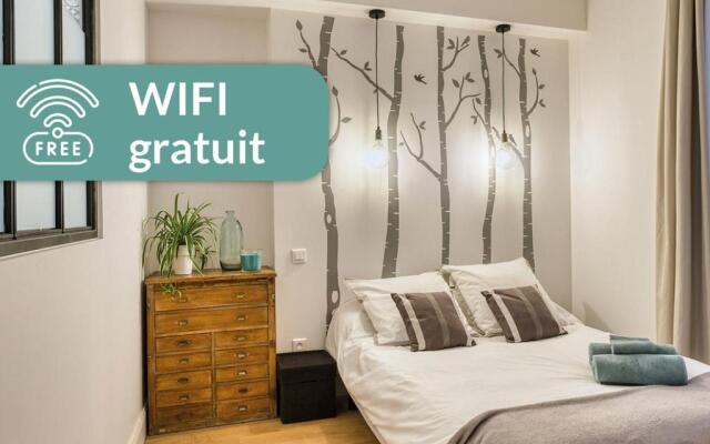 Cosy Appartement Lyon Valmy - parking