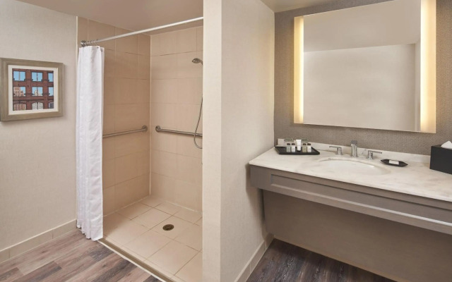 Sheraton Detroit Novi Hotel