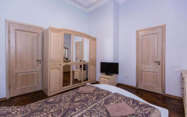 3 rooms apartments in the city centr