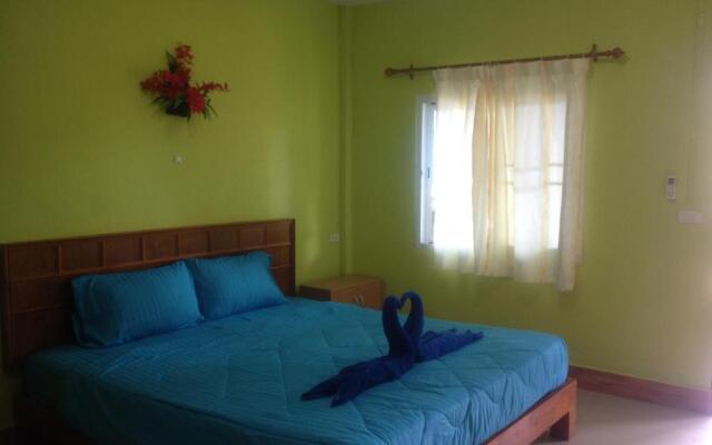 Lanta Blue House