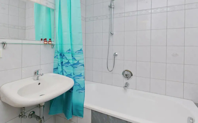 Spacious Apartment in Wenns near Ski Area