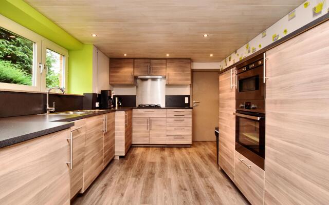Modern Family Home With Wellness