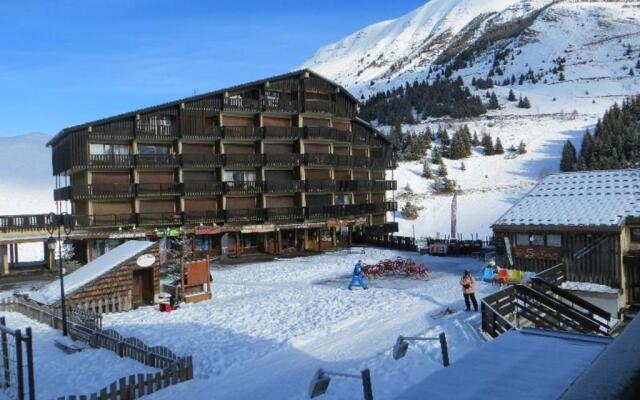 Appartement Auris, 1 pièce, 3 personnes - FR-1-297-74