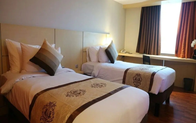 Horison Arcadia Mangga Dua