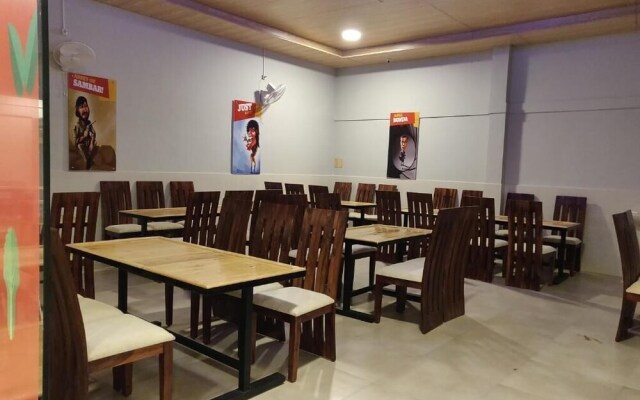 Hotel Parth Residency