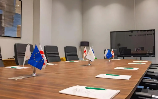 Orbi City Aparthotel