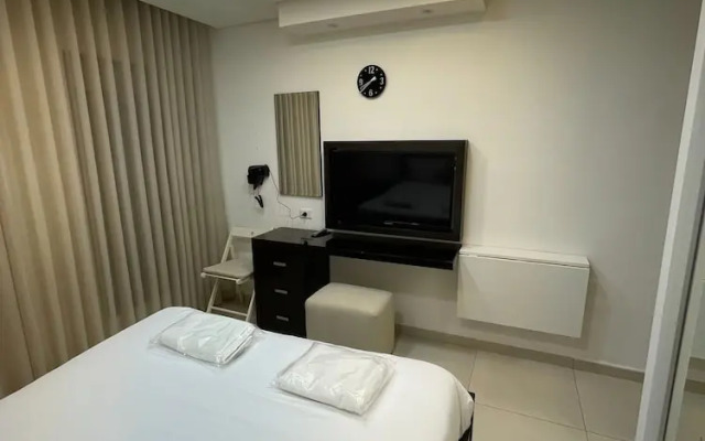 Al-burj Apart at 7th Circle 208