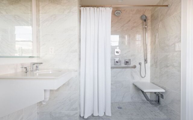 No. 284 Back Bay Hotel, Sonder by Marriott Bonvoy