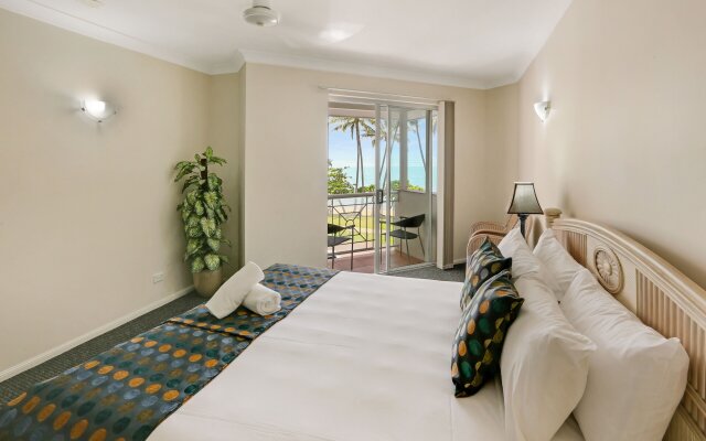 Alassio Palm Cove