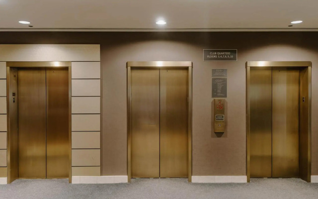 Club Quarters Hotel, Central Loop, Chicago