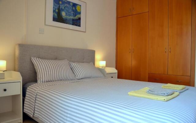 Mirabella Mackenzie 1 Bedroom Flat Sleeps 4