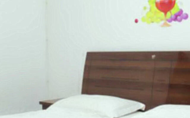 Kaiyue Holiday Hotel