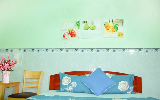 Thai Quang Hotel