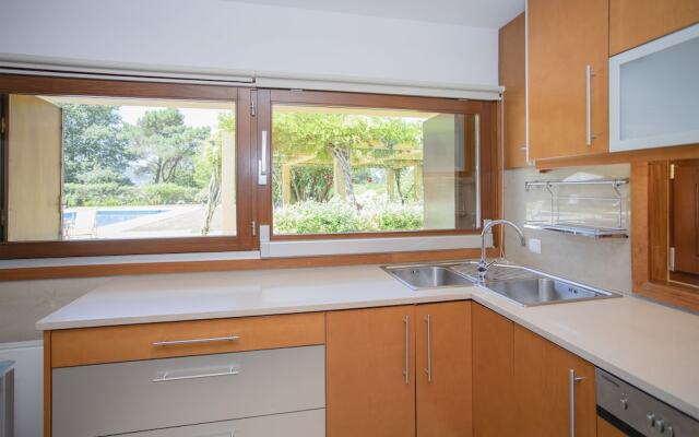 Liiiving  Caminha Countryside Pool House