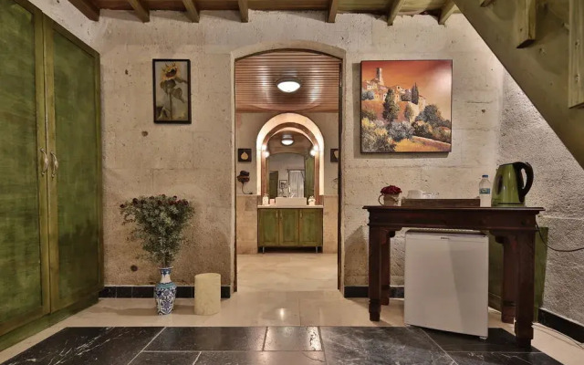 Shah Mat Hotel