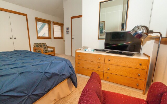 Quicksilver by Summit County Mountain Retreats