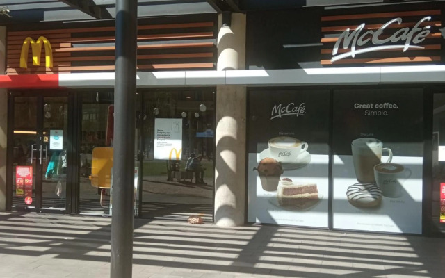 Maboneng City Building Free WiFi and Swimming pool