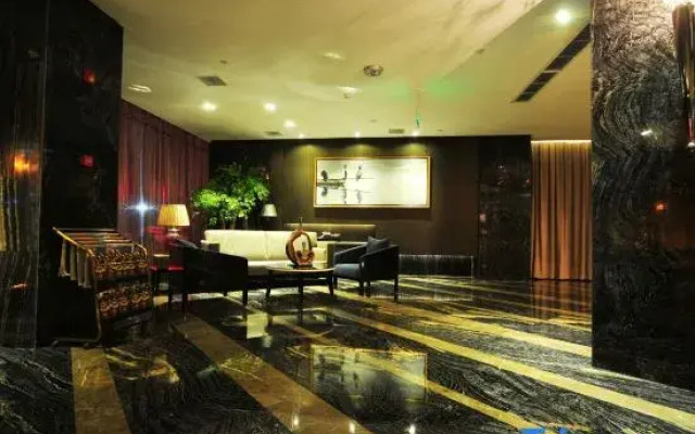 Weishang Hotel (Xichang Moon Lake Park)