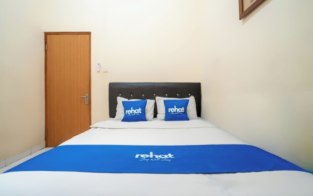Rehat at Siliwangi Guest House Syariah Tasikmalaya