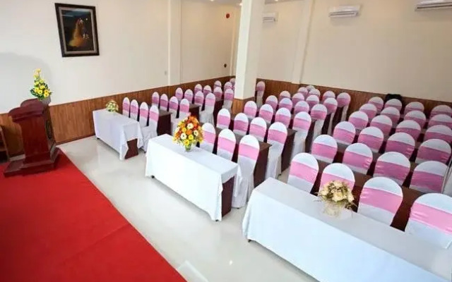 Tin Hoa Hotel 1